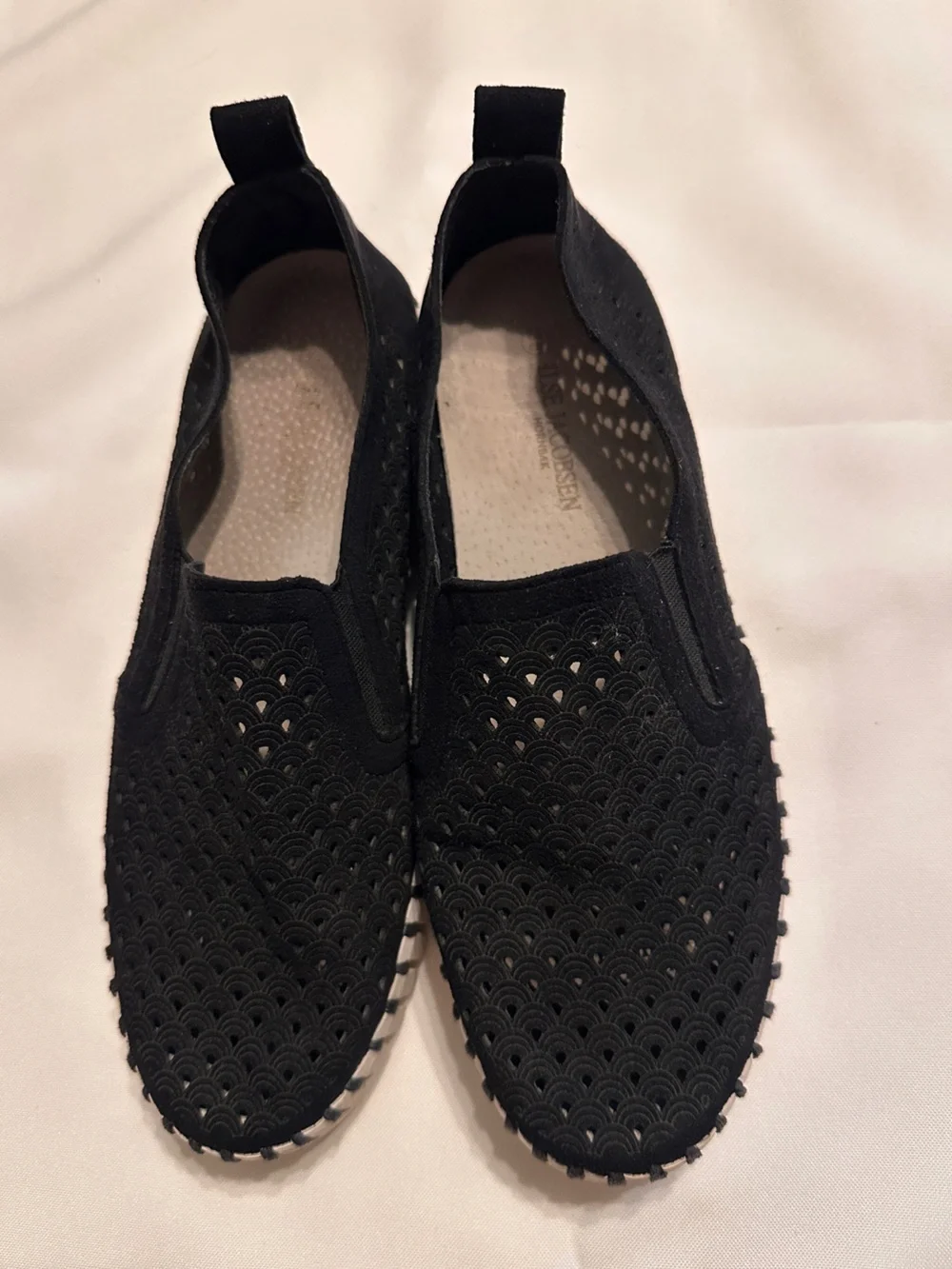 Ilse Jacobsen black leather scalloped shoes size 38/8